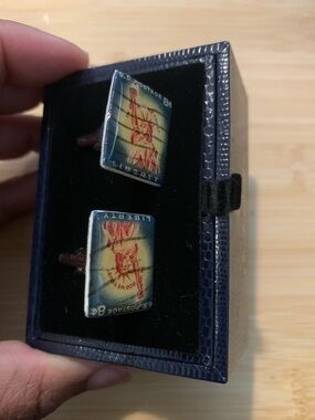 Brooks Brothers Statue of Liberty Stamp Motif Cuff Links in Blue and Red